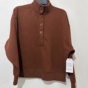 Time and Tru Men's Zip Up Brown Sweater